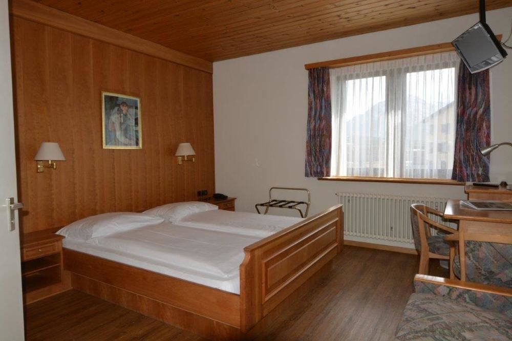 Hotel Terminus Samedan Εξωτερικό φωτογραφία